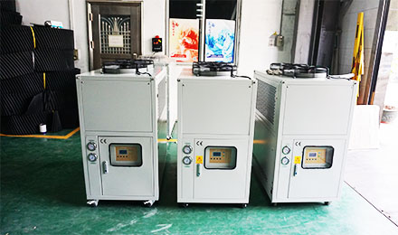 注塑行业冷水机组如何选型？